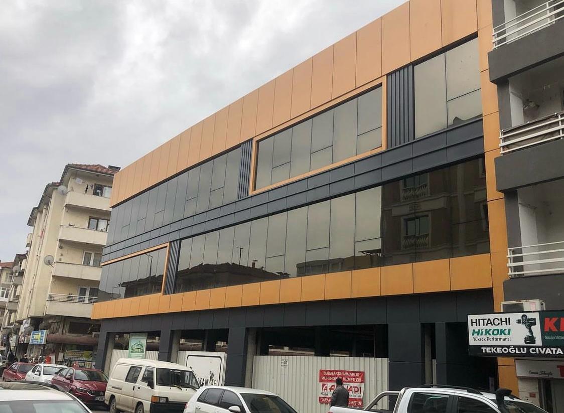 Kompozit Silikon Cephe ve Alüminyum Doğrama